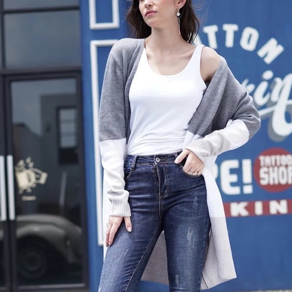 Gracey’s Sweaters - GRACEY’S / Color Block Oversized Pullover Cardigan